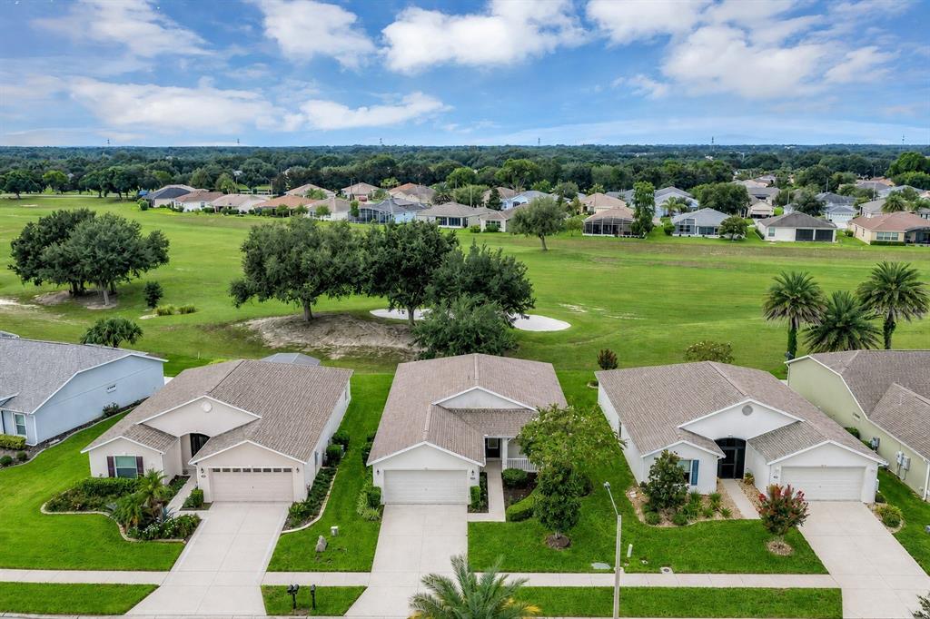 Property for sale at 27131 ROANOKE DRIVE, LEESBURG, FL, 34748
