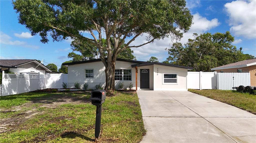 Property for sale at 6495 64TH WAY N, PINELLAS PARK, FL, 33781