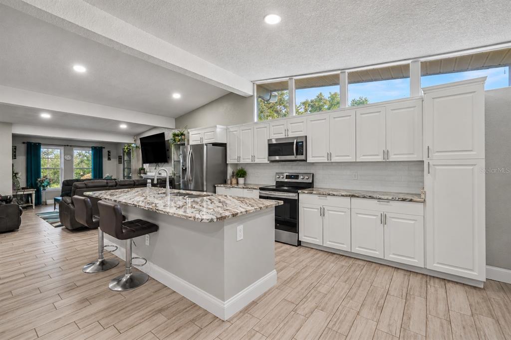 Property for sale at 218 PARK RIDGE AVENUE, TEMPLE TERRACE, FL, 33617