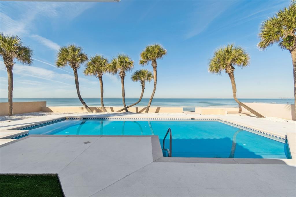Property for sale at 1520 GULF BOULEVARD, BELLEAIR BEACH, FL, 33786