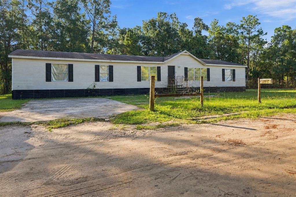 Property for sale at 254 SE 7TH AVENUE, INTERLACHEN, FL, 32148