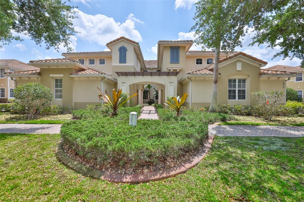 Property for sale at 1368 EMERALD DUNES DRIVE, SUN CITY CENTER, FL, 33573