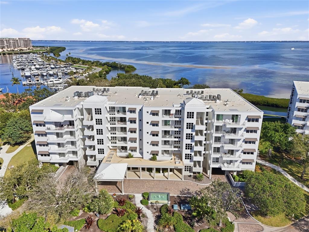 Property for sale at 2550 HARBOURSIDE DRIVE UNIT 333, LONGBOAT KEY, FL, 34228