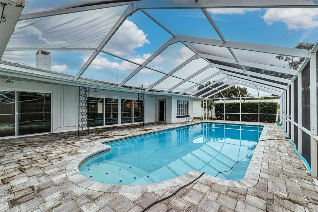 Property for sale at 2925 E LAKE HARTRIDGE DRIVE, WINTER HAVEN, FL, 33881