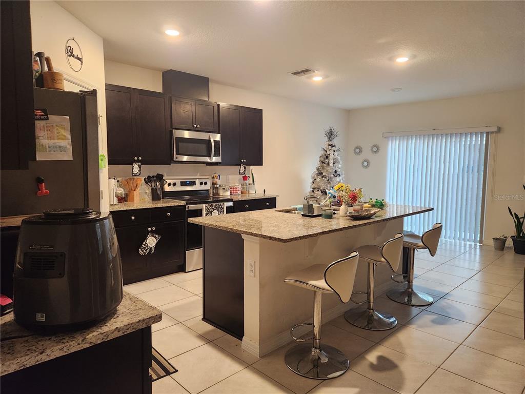 Property for sale at 1075 GRIFFON AVENUE, LAKE ALFRED, FL, 33850