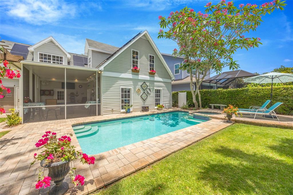 Property for sale at 852 35TH AVENUE N, ST PETERSBURG, FL, 33704