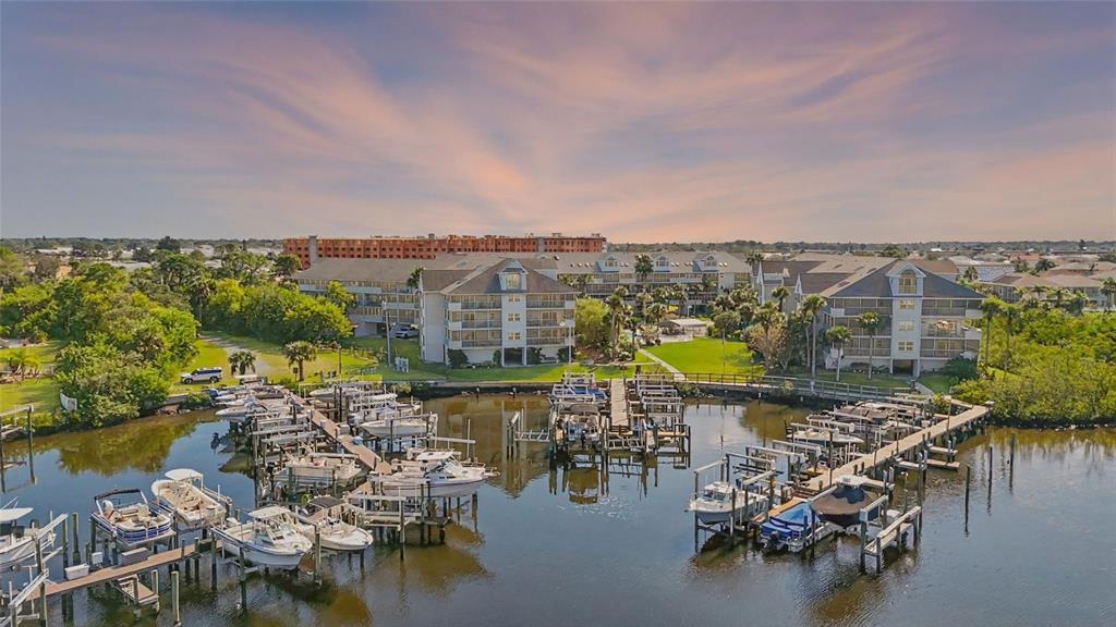 Property for sale at 5567 SEA FOREST DRIVE UNIT 323, NEW PORT RICHEY, FL, 34652