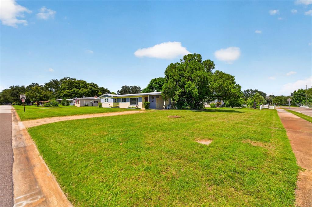 Property for sale at 6401 34TH AVENUE N, ST PETERSBURG, FL, 33710