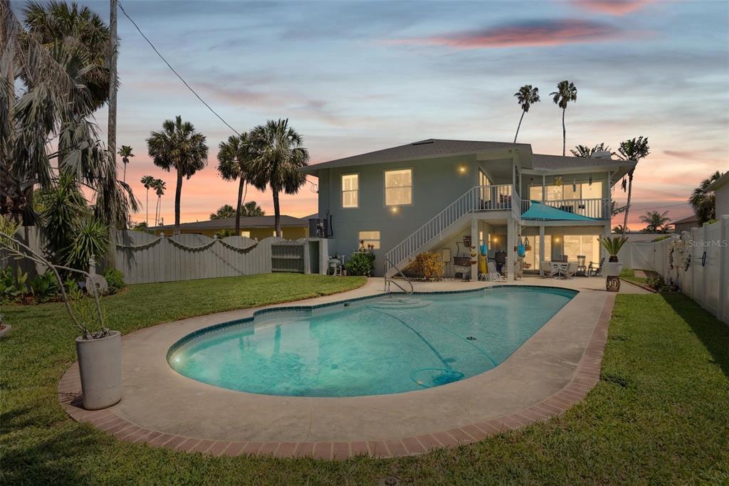 Property for sale at 1842 BAYOU GRANDE BOULEVARD NE, ST PETERSBURG, FL, 33703