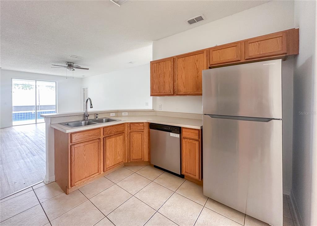 Property for sale at 402 SUNSET VIEW DRIVE, DAVENPORT, FL, 33837