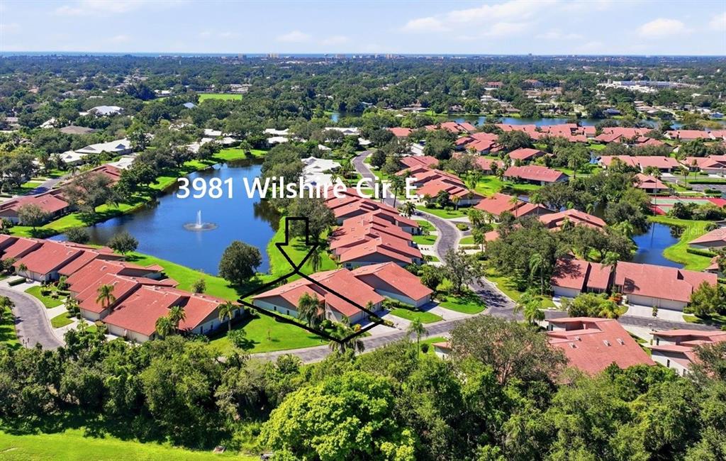 Property for sale at 3981 WILSHIRE CIRCLE E UNIT 195, SARASOTA, FL, 34238