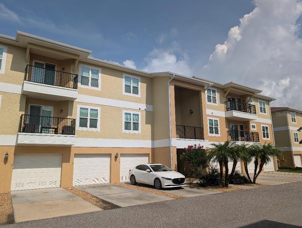 Property for sale at 6420 BANYAN BOULEVARD UNIT 203, NEW PORT RICHEY, FL, 34652