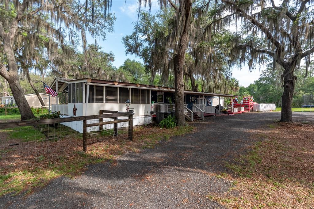 Property for sale at 134 FAYE STREET, HAWTHORNE, FL, 32640