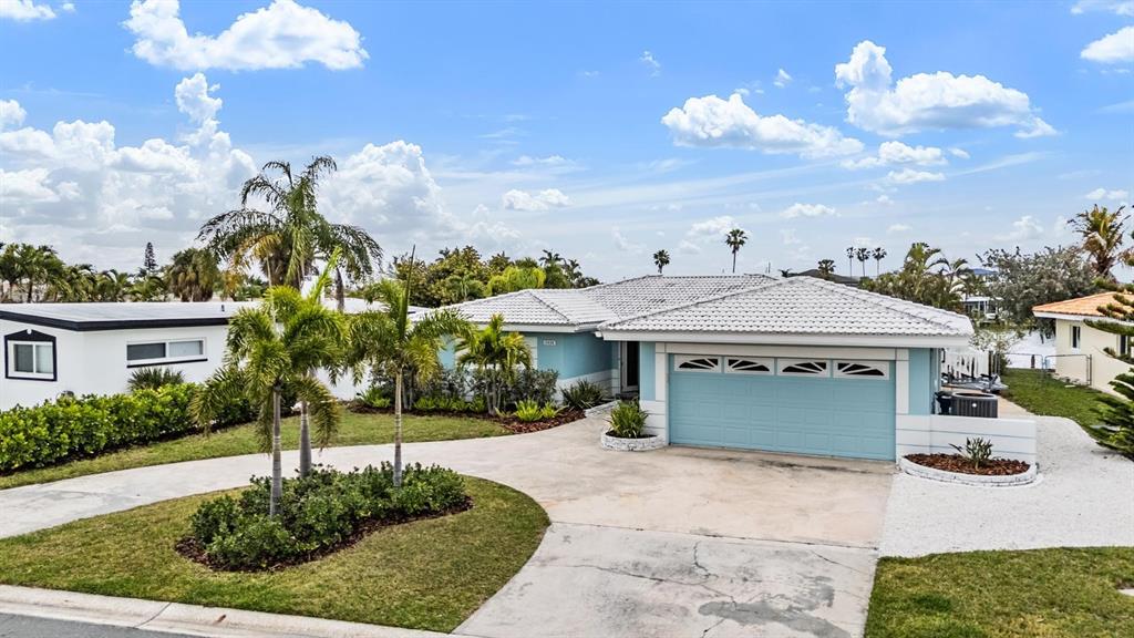 Property for sale at 11425 5TH STREET E, TREASURE ISLAND, FL, 33706