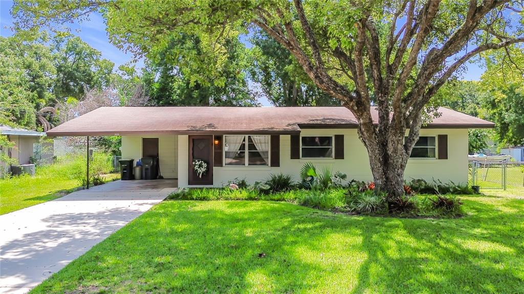 Property for sale at 220 PINEHURST DR, AUBURNDALE, FL, 33823