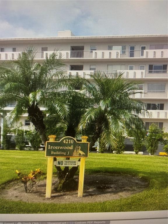 Property for sale at 4210 IRONWOOD CIRCLE UNIT 404J, BRADENTON, FL, 34209