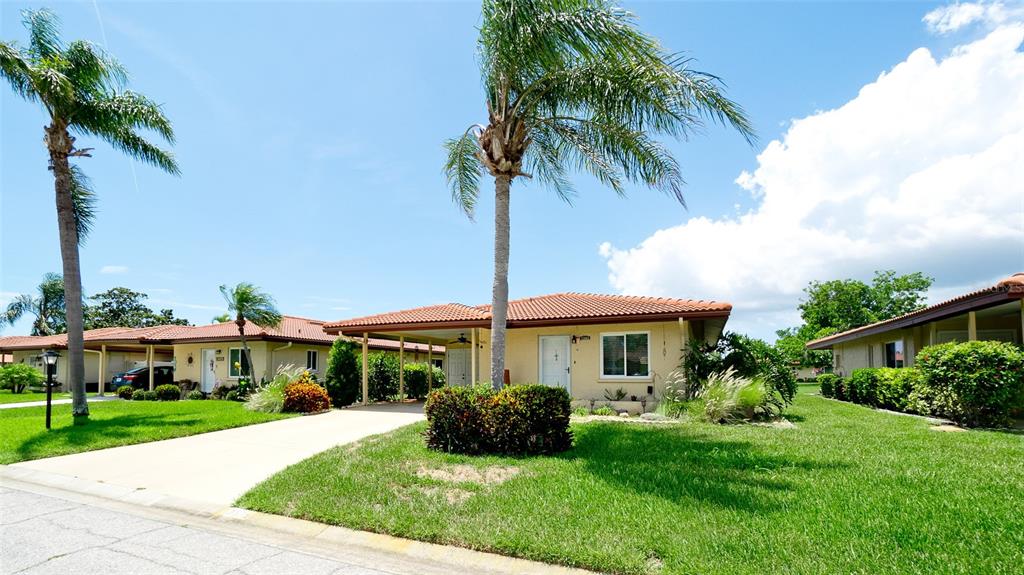 Property for sale at 3305 NOTRE DAME PLACE, BRADENTON, FL, 34207
