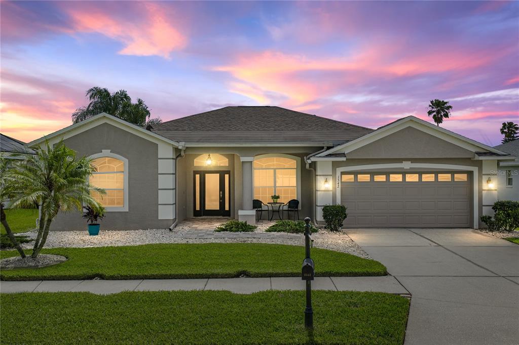 Beautiful sprawling home ready for new owners!