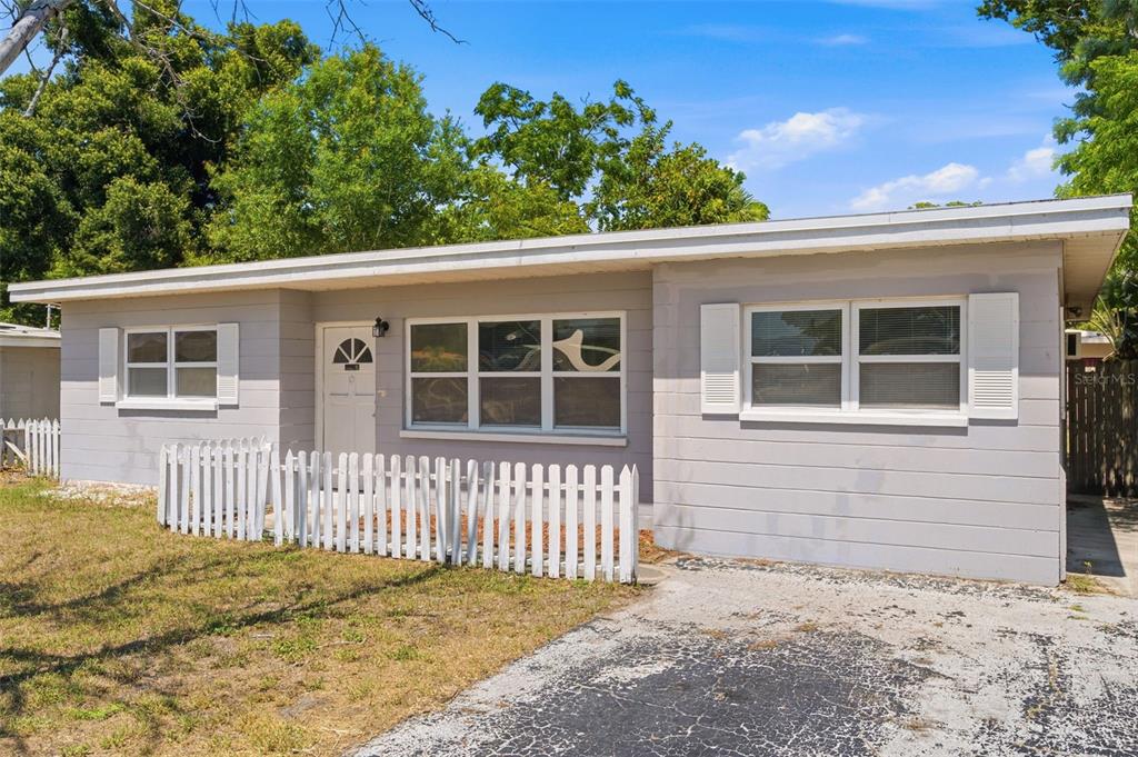 Property for sale at 8871 93RD STREET, SEMINOLE, FL, 33777