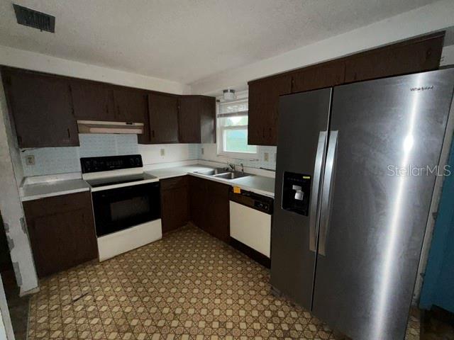 Property for sale at 1050 BEACH LANE, WINTER HAVEN, FL, 33880