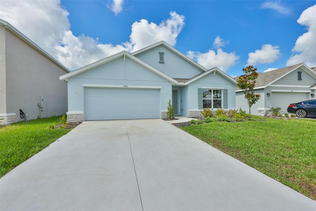 Property for sale at 1902 TAHITIAN SUNRISE DRIVE, PLANT CITY, FL, 33565