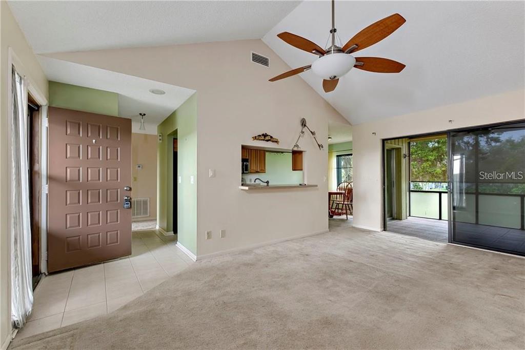 Property for sale at 7 BUCK CIRCLE UNIT 7, HAINES CITY, FL, 33844