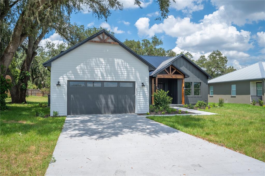Property for sale at 2411 OLD MEDULLA ROAD, LAKELAND, FL, 33811