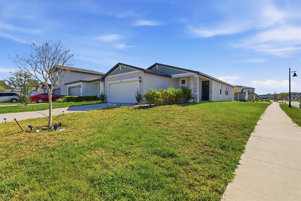 Property for sale at 2301 E NEWSOME ROAD, PLANT CITY, FL, 33565
