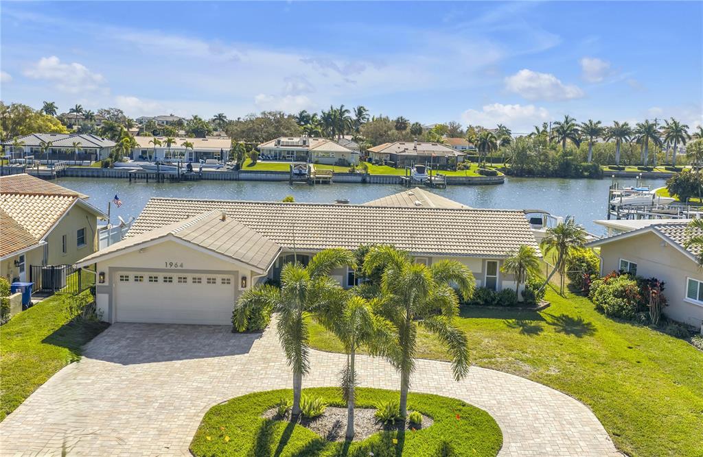 Property for sale at 1964 MASSACHUSETTS AVENUE NE, ST PETERSBURG, FL, 33703