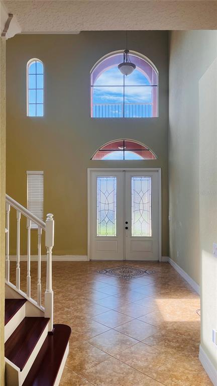 FOYER AND HALL WAY
