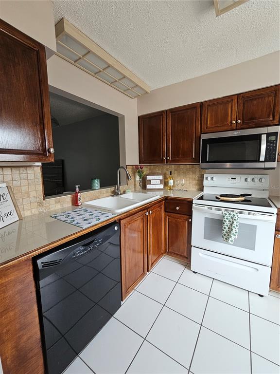 Property for sale at 13813 MISSION OAKS BOULEVARD, SEMINOLE, FL, 33776