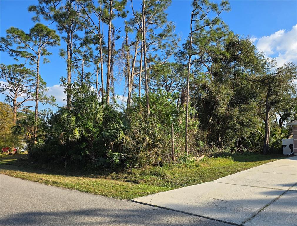 Property for sale at SYLVANIA AVENUE, NORTH PORT, FL, 34286