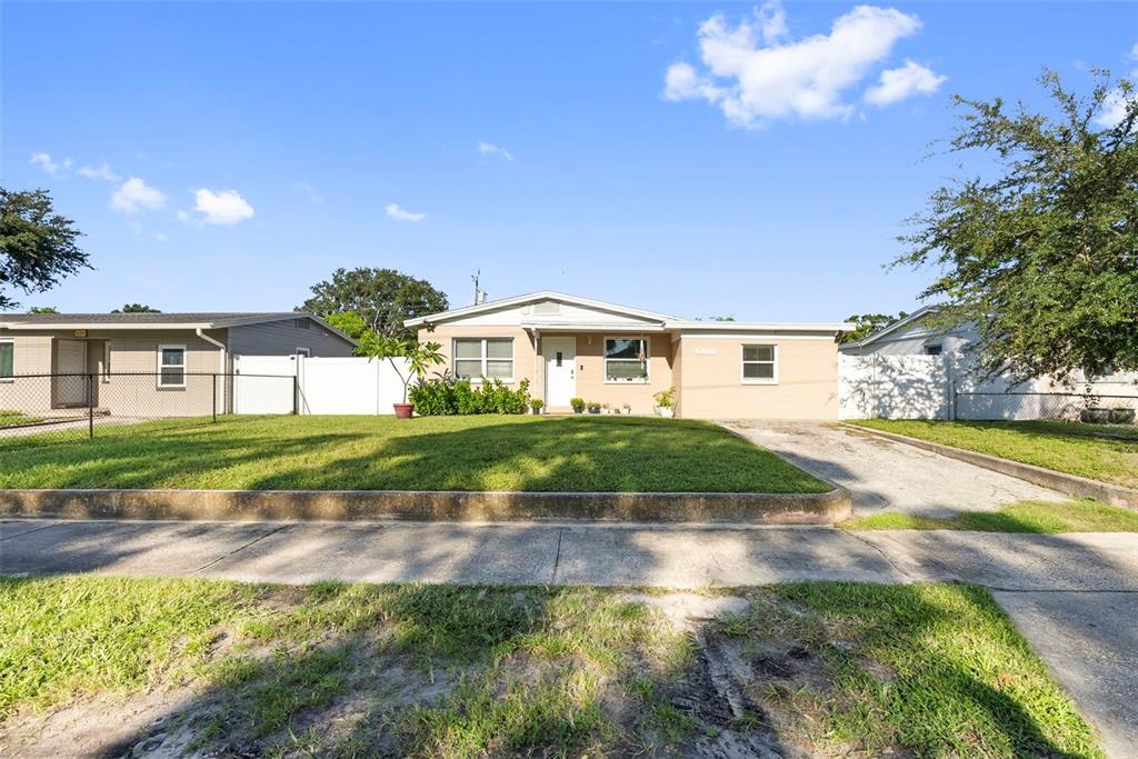 Property for sale at 8400 52ND STREET N, PINELLAS PARK, FL, 33781