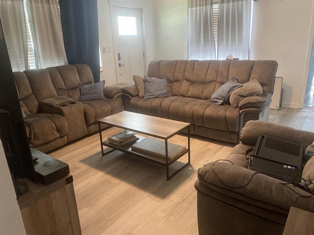 Property for sale at 1110 E EDGEWOOD DRIVE, LAKELAND, FL, 33803