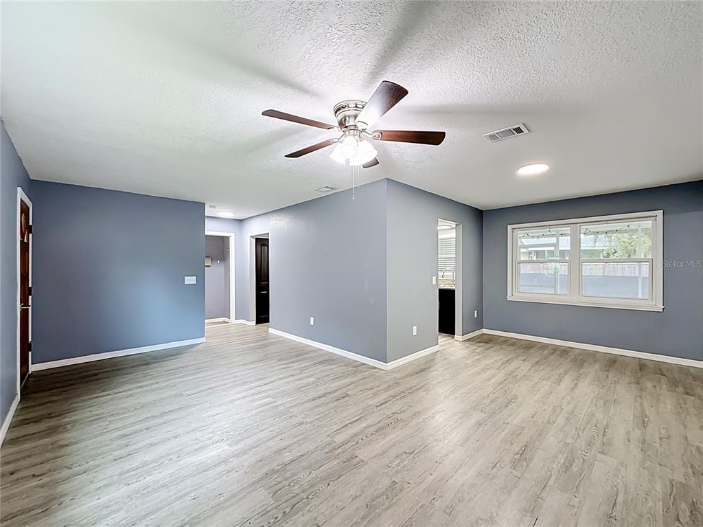 Property for sale at 1218 CR 450, LAKE PANASOFFKEE, FL, 33538