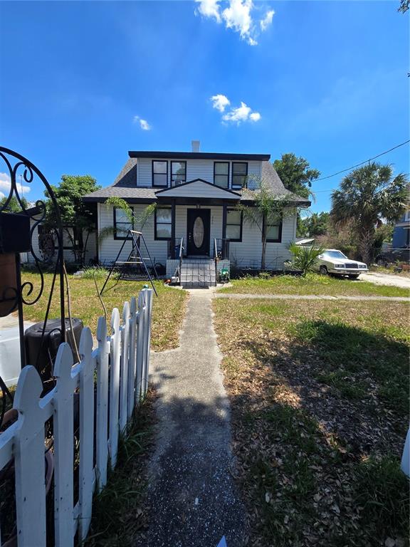 Property for sale at 820 AVENUE Z NW, WINTER HAVEN, FL, 33881