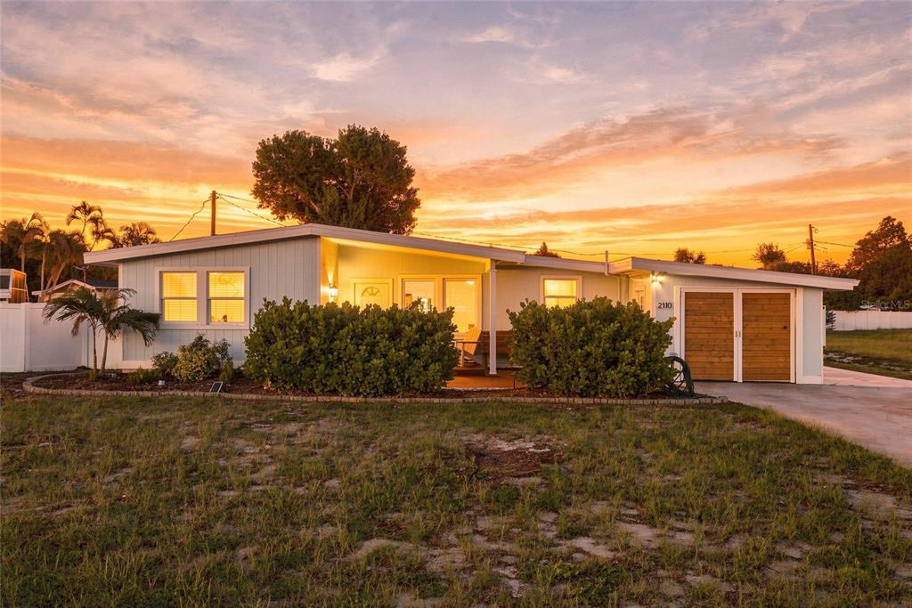 Property for sale at 2110 ALCAZAR WAY S, ST PETERSBURG, FL, 33712