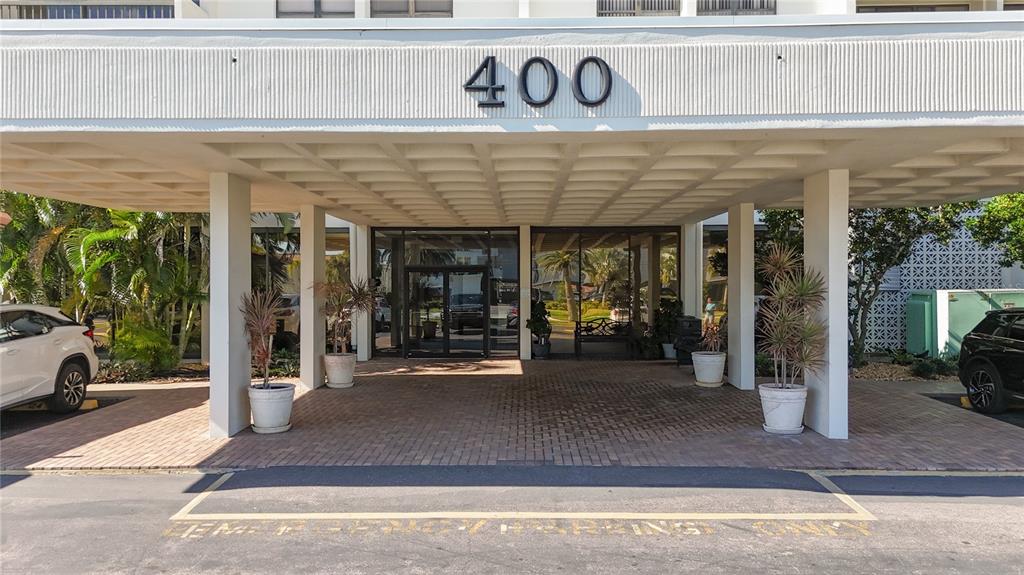 Property for sale at 400 ISLAND WAY UNIT 1411, CLEARWATER BEACH, FL, 33767
