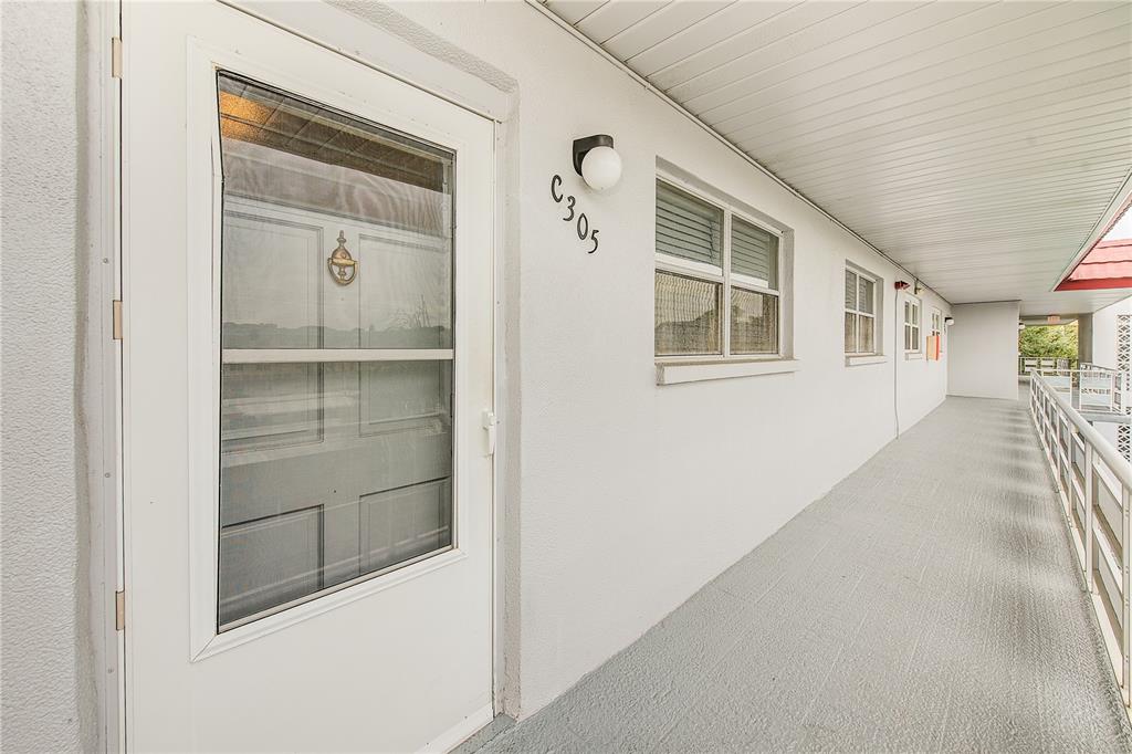 Property for sale at 5660 80TH ST N UNIT C305, ST PETERSBURG, FL, 33709