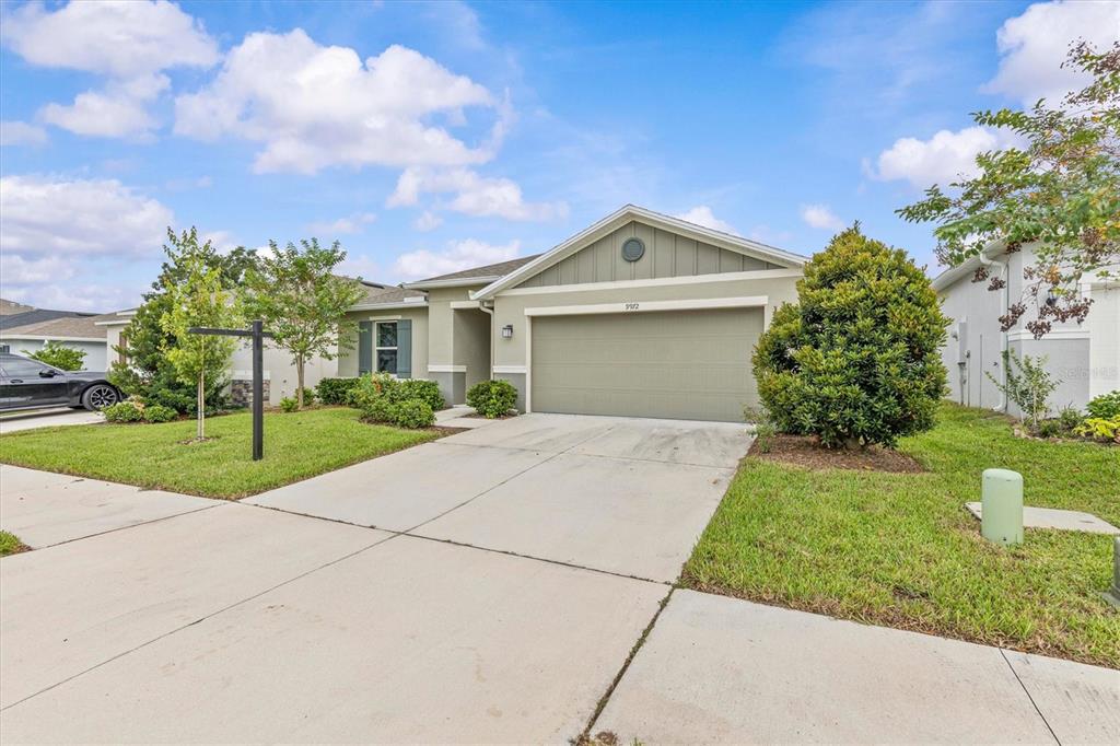 Property for sale at 9972 MESIC WOODS AVENUE, SEFFNER, FL, 33584