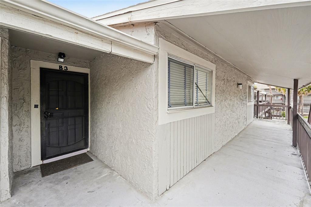 Property for sale at 6334 NEWTOWN CIRCLE UNIT 34B3, TAMPA, FL, 33615
