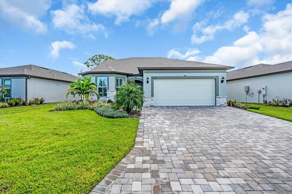 Property for sale at 9225 BARRIER COAST TRAIL, PARRISH, FL, 34219