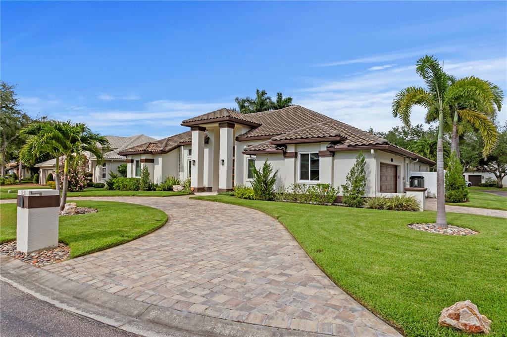 Property for sale at 1230 DARLINGTON OAK CIRCLE NE, ST PETERSBURG, FL, 33703
