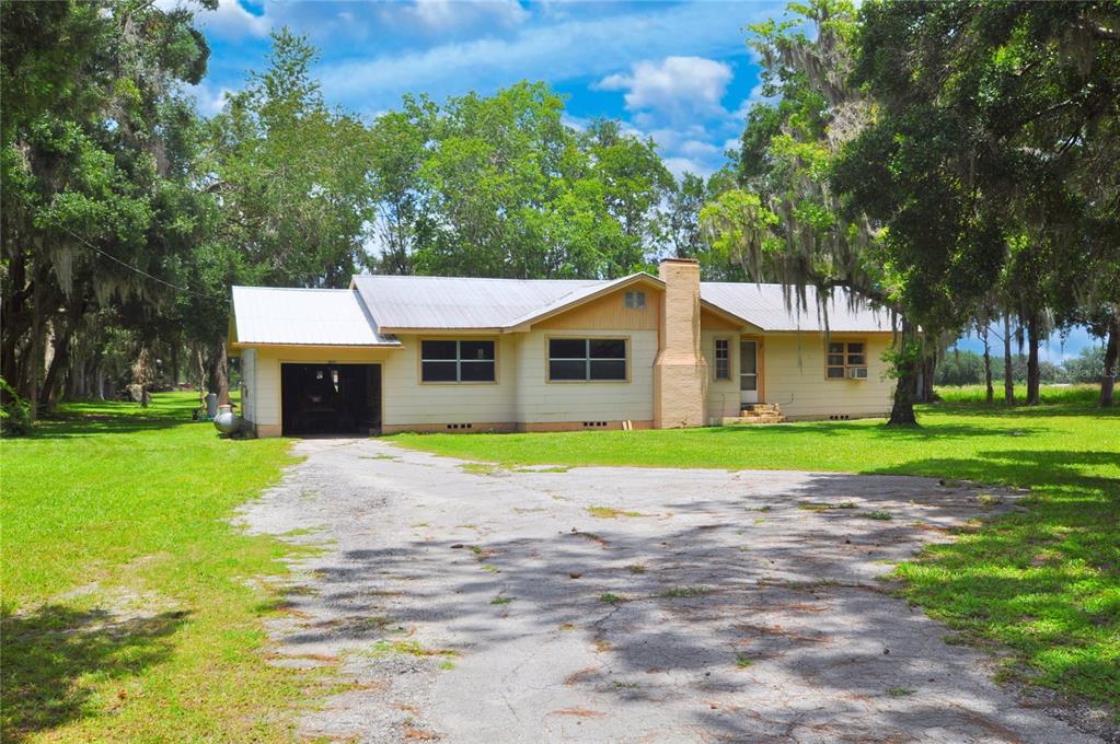 Property for sale at 18491 NE STATE ROAD 121, WILLISTON, FL, 32696