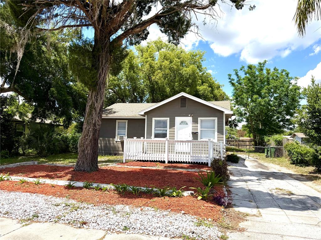Property for sale at 139 AVENUE G SE, WINTER HAVEN, FL, 33880