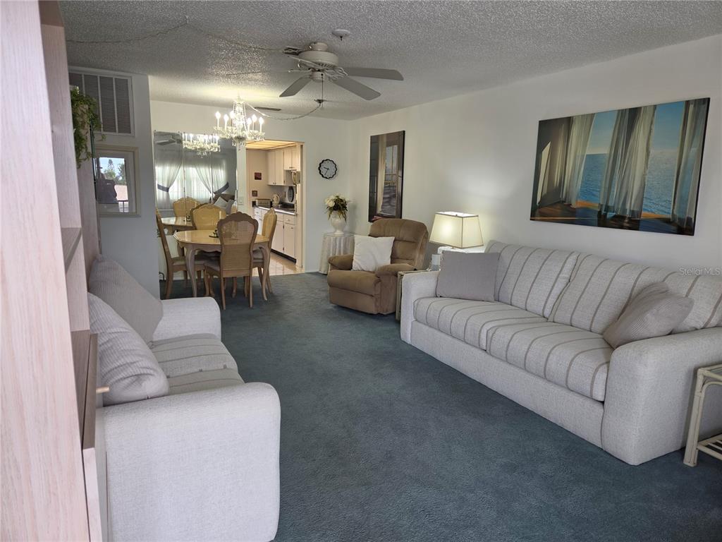 Nicely appointed living room