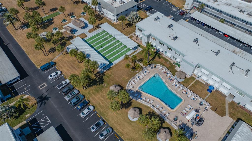 Community pool