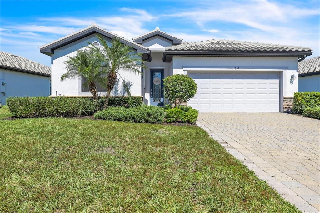 Property for sale at 11914 SILVER COBBLESTONE WAY, FORT MYERS, FL, 33913