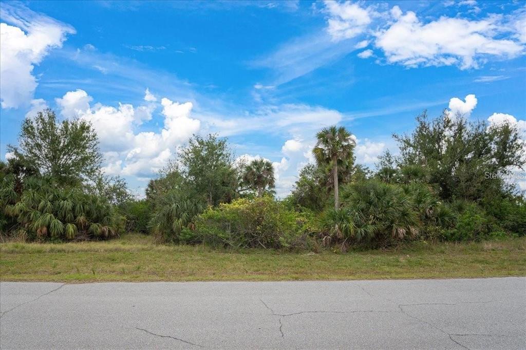 Property for sale at 116 APRIL ROAD, ROTONDA WEST, FL, 33947