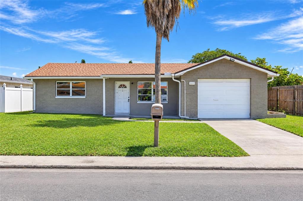 Property for sale at 1300 MAYBURY DRIVE, HOLIDAY, FL, 34691